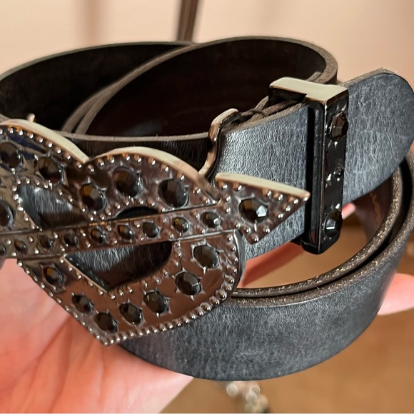 Betsey Johnson 1990 Y2K Vintage Black Leather Studded Goth Victorian Heart Belt - Picture 12 of 17